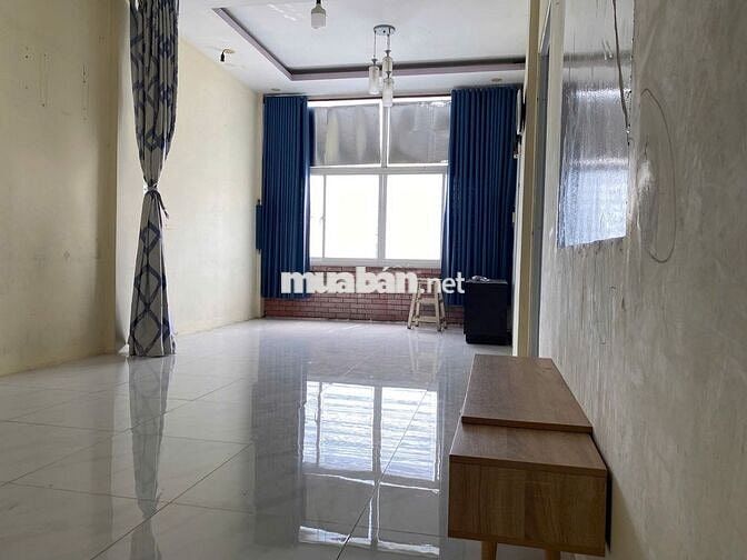 Bán chung cư đường 23, Hiệp Bình Chánh, sổ riêng giá 2,1 tỉ
