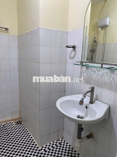 Bán chung cư đường 23, Hiệp Bình Chánh, sổ riêng giá 2,1 tỉ