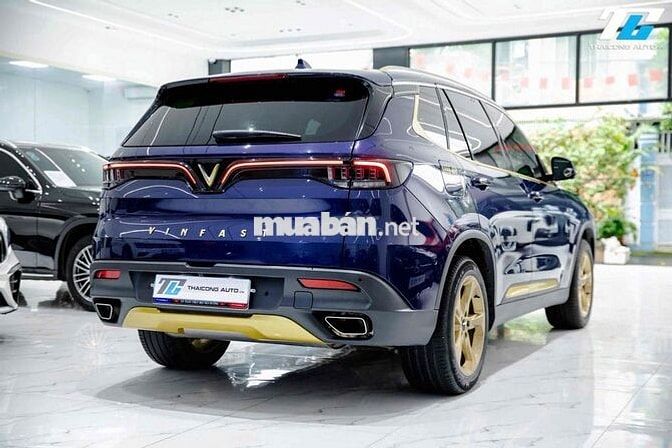 VinFast Lux SA2.0 sx2021 bản Plus lướt 30k km