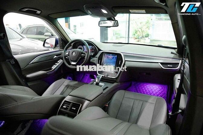 VinFast Lux SA2.0 sx2021 bản Plus lướt 30k km