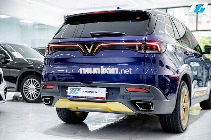 VinFast Lux SA2.0 sx2021 bản Plus lướt 30k km