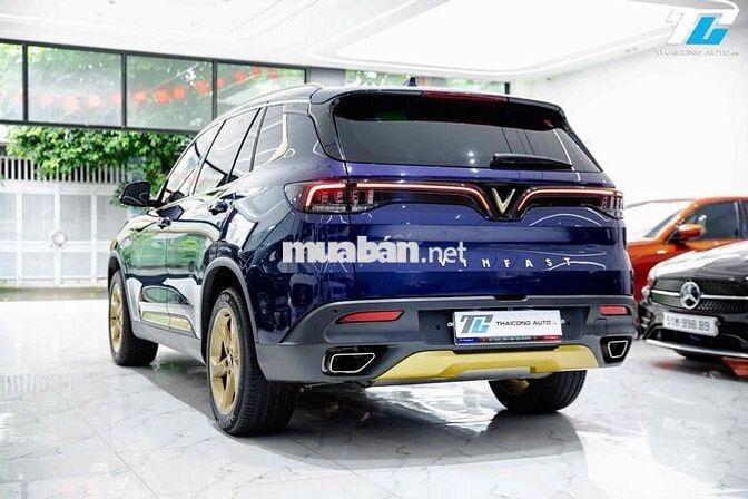 VinFast Lux SA2.0 sx2021 bản Plus lướt 30k km