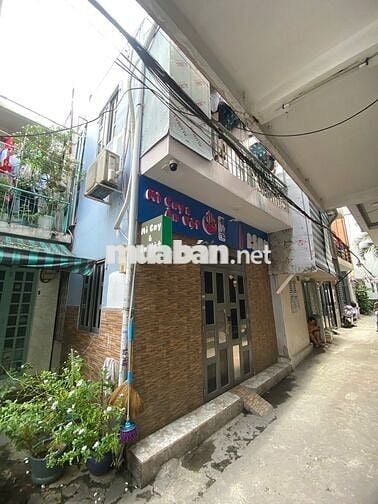 Nhà 2 tầng Trần Quang Diệu nhỉnh 2 tỷ DT 4,2 x 3,5 cách HXH 10 m