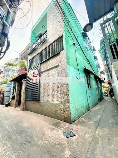Nhà bán Tôn Đản Q4 khu này êm .Dành cho người trí thức.