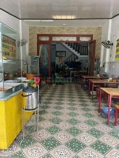 Bán Gấp căn nhà ngay Chợ Bình Chánh Giá 680 Triệu Sổ Hồng Riêng 