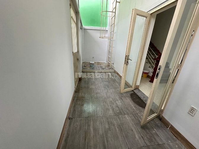 Chính chủ cho thuê nhà mặt tiền Trần Văn Giàu 