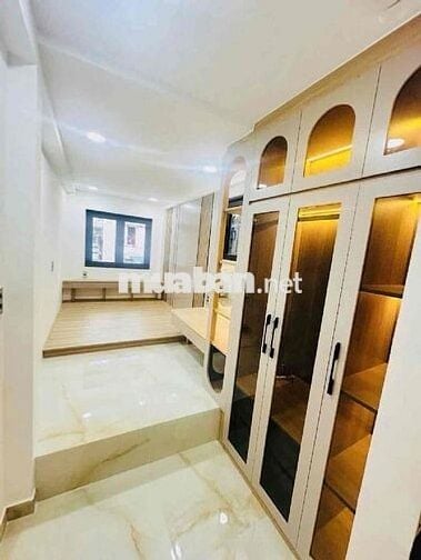🔥 GIẢM 200 TRIỆU - MẶT TIỀN KINH DOANH SẦM UẤT- HOÀ HƯNG - LÔ GÓC 2 MẶ