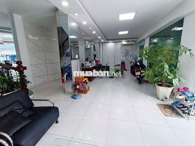 SIÊU HIẾM – NGANG 12M - HUỲNH VĂN BÁNH - 5 TẦNG SUỐT ĐẸP