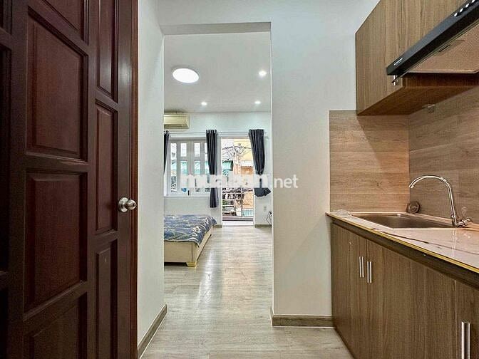 Căn Hộ 1PN Ban Công Máy Giặt Riêng 40m2_Gần Chợ Bến Thành_Ga Metro