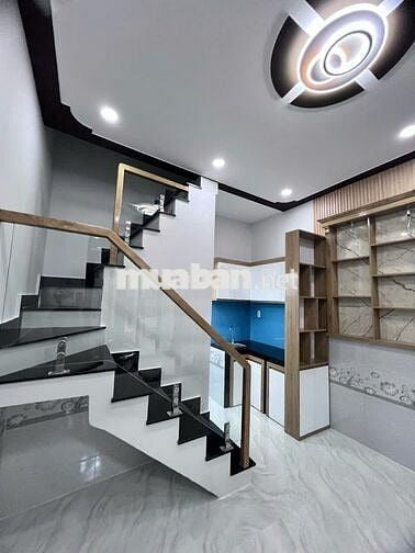 Nhà mới xây ngay Dương Thị Mười chợ Giãn Dân 20m2 Giá 798Tr