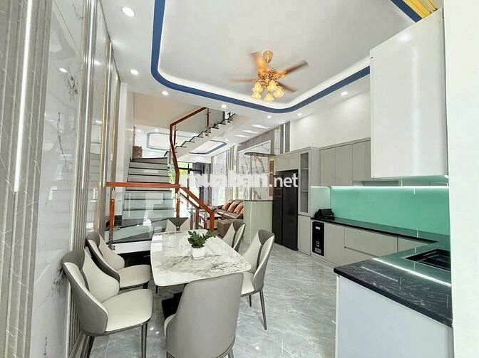 NHÀ 3 TẦNG KIẾN TRÚC CHÂU ÂU, NGA NGÃ TƯ ÔNG CÙ, SỔ SÃN HOÀN CÔNG