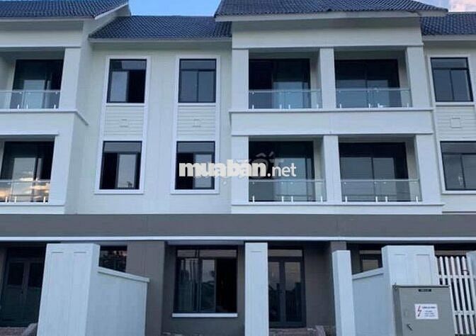 NHÀ 3 TẦNG KIẾN TRÚC CHÂU ÂU, NGA NGÃ TƯ ÔNG CÙ, SỔ SÃN HOÀN CÔNG