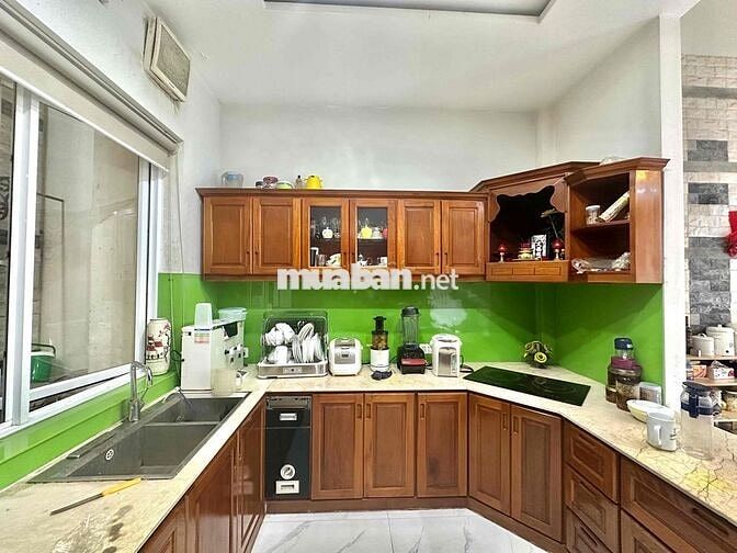 nhà nguyên căn Gần Nguyễn Văn Linh 4 PN - 4 Wc - gần Sân Bay