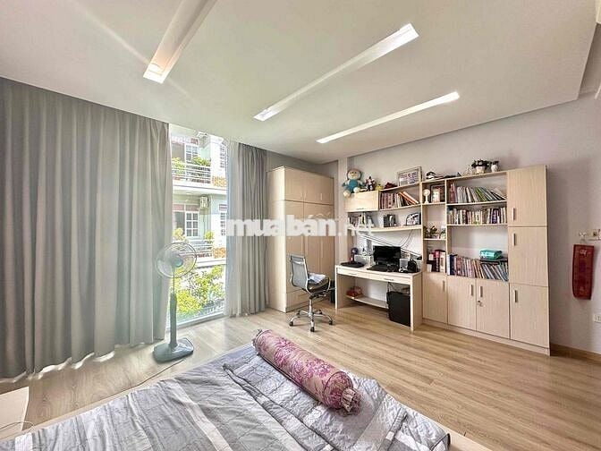 nhà nguyên căn Gần Nguyễn Văn Linh 4 PN - 4 Wc - gần Sân Bay