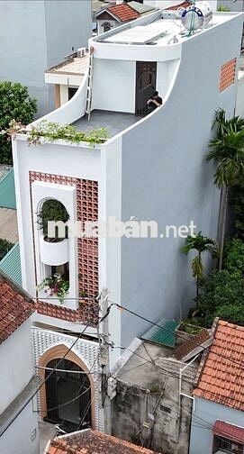 Bán nhà thiết kế siêu đẹp - 4 tầng Lại Yên, Hoài Đức giá 6.4 tỷ