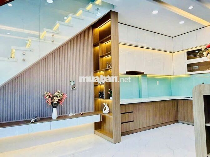 MUA 1 ĐƯỢC 2 - NHÀ LÔ NHÌ SÁT MT HUỲNH TẤN PHÁT QUẬN 7 - VÀO Ở NGAY