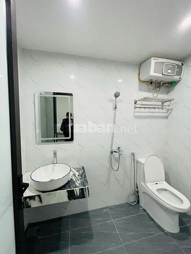 🌟 NHÀ 5 TẦNG ĐẸP – NGÕ RIÊNG – Ô TÔ ĐỖ GẦN 🌟