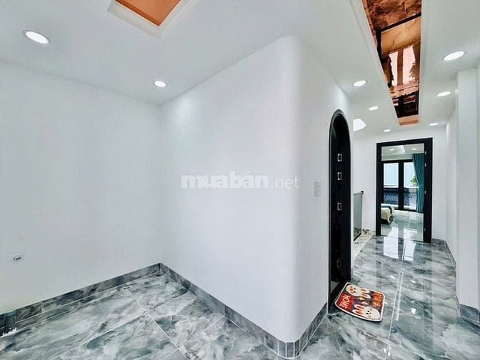 🔥 Bể nợ bán gấp – Nhà mới xây 6 tháng Dương Quảng Hàm, giá chỉ 5 tỷ!