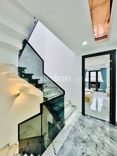 🔥 Bể nợ bán gấp – Nhà mới xây 6 tháng Dương Quảng Hàm, giá chỉ 5 tỷ!
