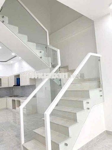 NHÀ MỚI ĐẸP - XE HƠI - LIỀN KỀ PHÚ MỸ HƯNG Q7