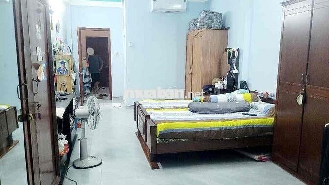 CHỈ 6,8 TỶ CÓ NGAY NHÀ 88 m2 ĐẸP 4 TẦNG ĐƯỜNG XE TẢI P7 QUẬN 8 SHR
