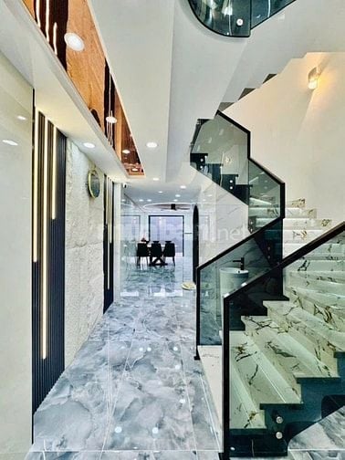 🔥 Bể nợ bán gấp – Nhà mới xây 6 tháng Dương Quảng Hàm, giá chỉ 5 tỷ!