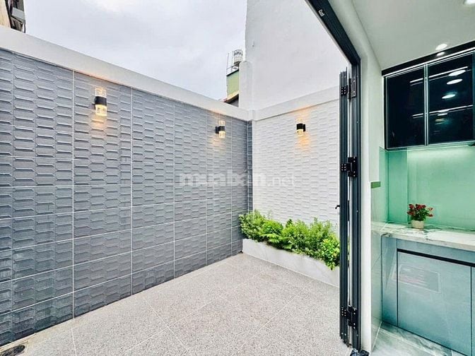 🔥 Bể nợ bán gấp – Nhà mới xây 6 tháng Dương Quảng Hàm, giá chỉ 5 tỷ!