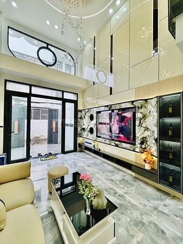 🔥 Bể nợ bán gấp – Nhà mới xây 6 tháng Dương Quảng Hàm, giá chỉ 5 tỷ!