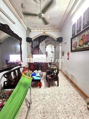Bán Nhà 50m² Mặt Tiền 5m Trước Sân Bóng Cầu Đơ – Xây 6 Tầng Thang Máy