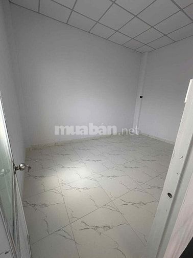 Cho thuê nhà mặt tiền Trần Văn Quang, P.10, Q.TB giá 17tr