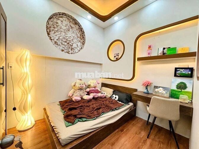 KHAI TRƯƠNG CHDV 2PN 60M2: THANG MÁY - GIÁP Q10 MỚI 1000%