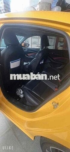 MG MG5 2023 - 20000 km