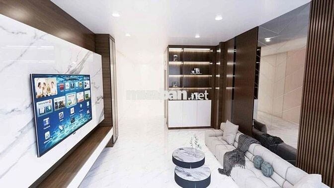 NHÀ MỚI TINH – 5 TẦNG THANG MÁY – NỘI THẤT ĐẲNG CẤP – VỊ TRÍ ĐẮC ĐỊA