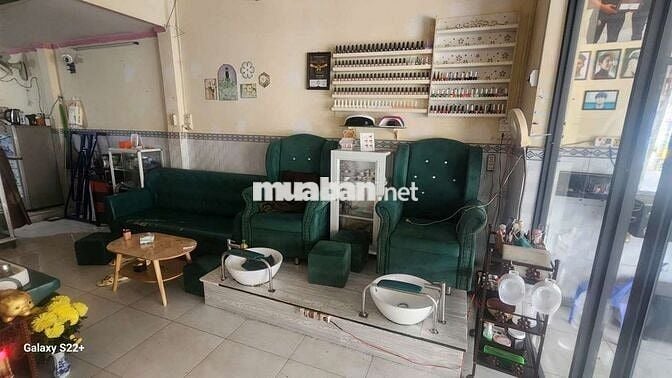 SANG TIỆM TÓC MẶT BẰNG ĐẸP GIÁ RẺ