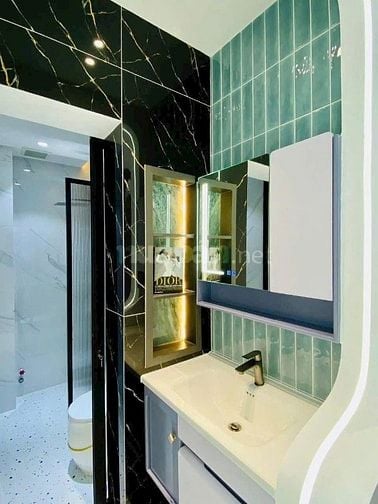 Cô mai về quê sinh sống bán gấp căn nhà ở Chu Văn An, P.12, Bình Thạnh
