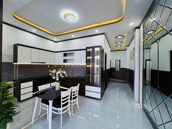 NHÀ GÁC LỬNG NGAY TRUNG TÂM PHƯỜNG CHỈ 500TR SANG TÊN NHẬN NHÀ 