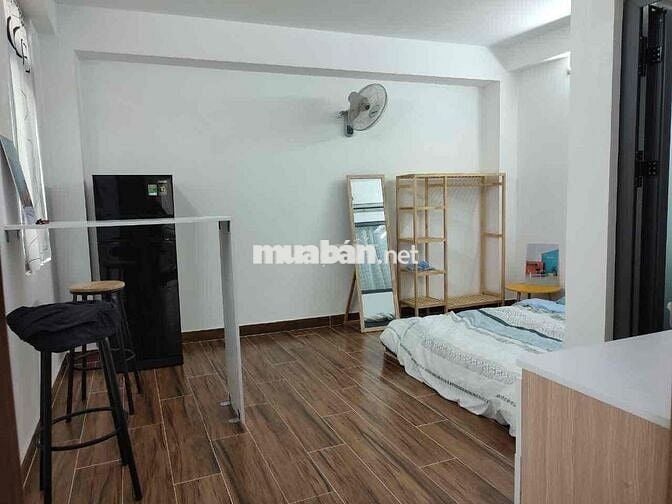 Cho Thuê Căn Hộ Studio cửa sổ thoáng mát Q3 gần Viettel tower