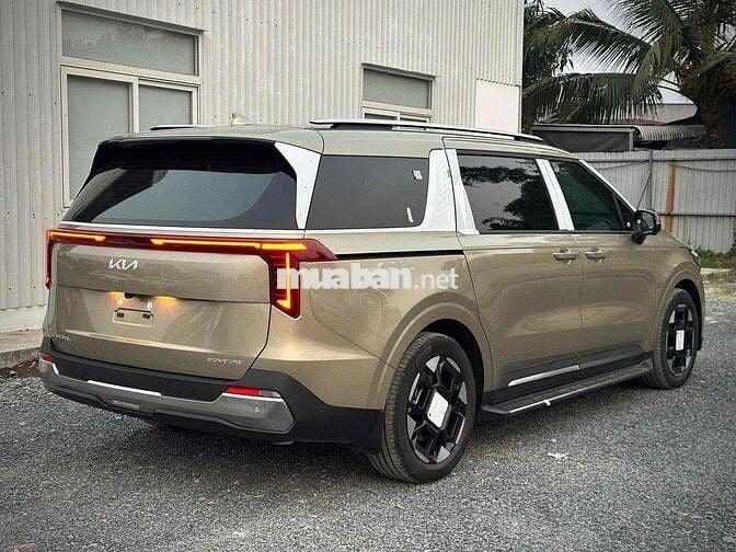 Kia Carnival 2025 Signature 2.2D