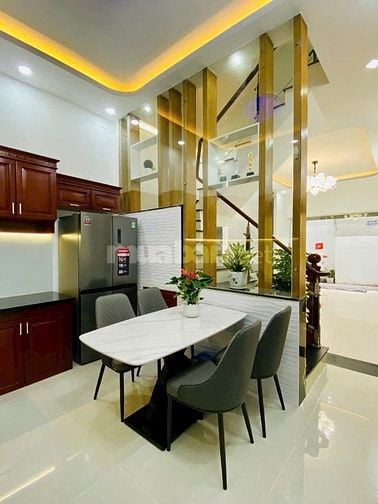 Cần tiền bán rẻ nhà Nguyễn Văn Yến - Tân Phú, Giá 4 tỷ 890, SHR , 56m2
