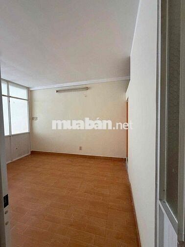 Nhà hẻm Trường Chinh, p12, 4x9, 1 lầu 2pn giá 8.5tr