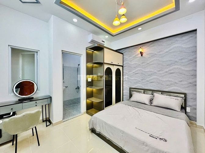 Cần tiền bán rẻ nhà Nguyễn Văn Yến - Tân Phú, Giá 4 tỷ 890, SHR , 56m2
