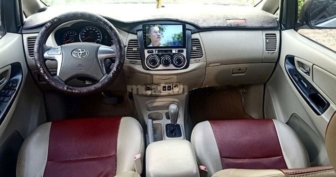 Bán rẻ TOYOTA INNOVA G AT 2016 Zin biển VIP 9 nút độ full Options