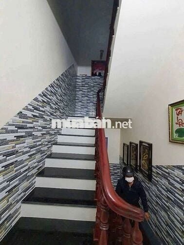 NHÀ 2 LẦU BÌNH NHÂM 88 ,LÁI THIÊU ,TPHCM