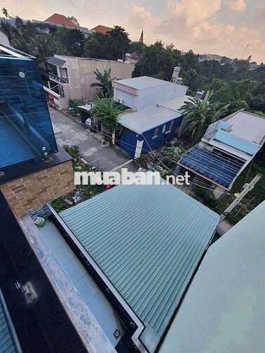 NHÀ 2 LẦU BÌNH NHÂM 88 ,LÁI THIÊU ,TPHCM