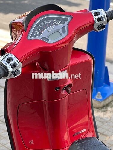 Vespa Sprint 2021 giá sale sập sàn
