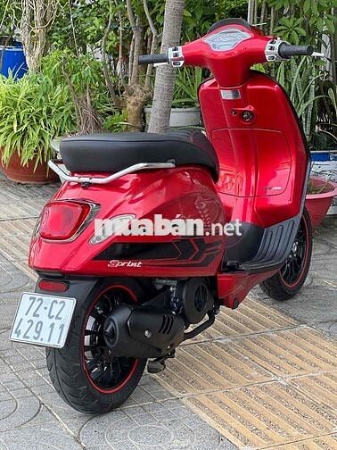 Vespa Sprint 2021 giá sale sập sàn