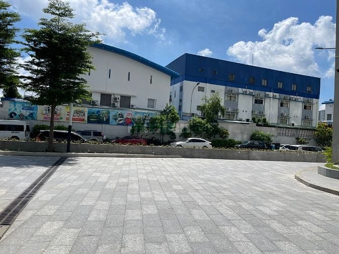 *Cho thuê căn hộ 3PN, De Capella 95m2, căn góc giá 18 triệu nhà đẹp.