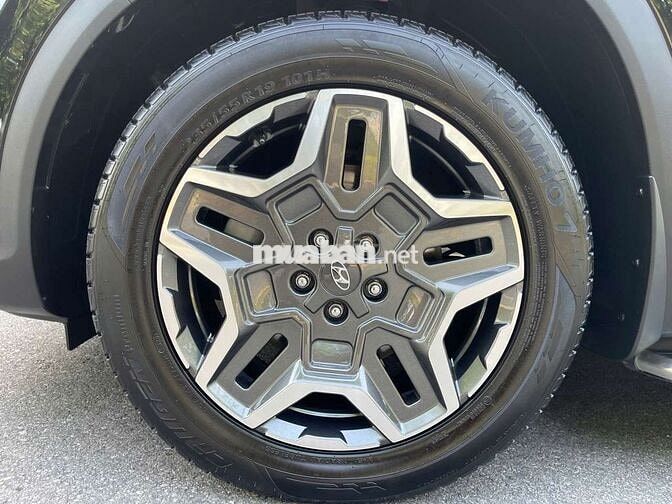 2024 Cao cấp 2.2L HTRAC - 10800 km