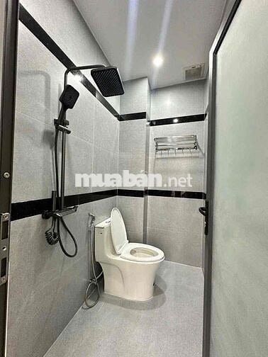 Bán nhà MỚI XÂY hẻm 4,5m đường HOÀNG VĂN THÁI giá nhỉnh 3 TỶ