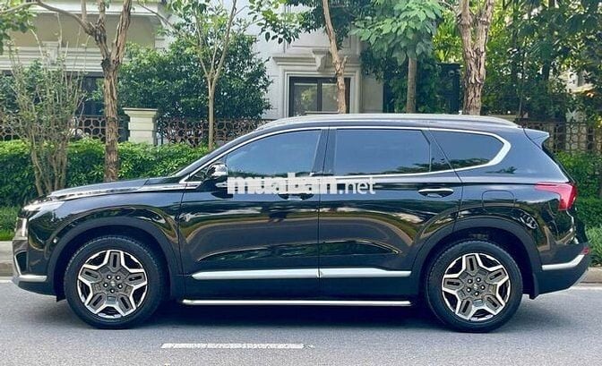 2024 Cao cấp 2.2L HTRAC - 10800 km